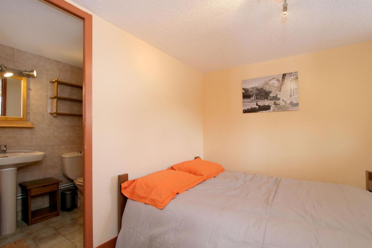 Tres Bel 4 Pers Les Lupins - Les 2 Alpes Apartment *